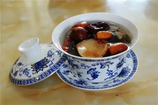 宁夏特产有哪些小吃可以带,银川旅游可以带哪些特产回来