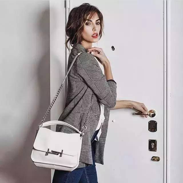 还在满大街集五福？杭州AR实景红包主战场在这里！2000个现金大红包扫个够！