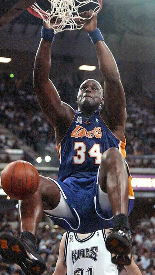 不再害怕被霸凌想灌爆篮板？有本事来试试