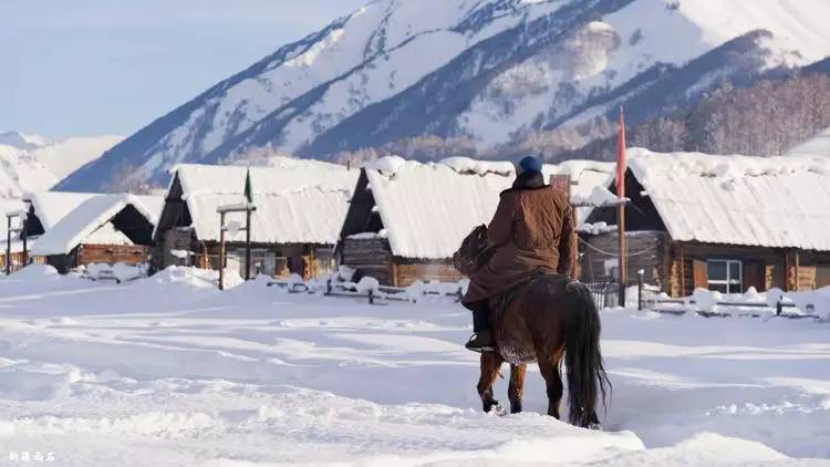 最新喀纳斯禾木视频,新疆喀纳斯禾木冬天视频