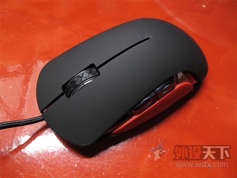 烧友评测电脑,irocks幻彩蛹鼠标