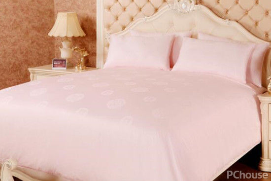 什么样的蚕丝被才是正宗的,手工蚕丝被和品牌蚕丝被哪个好