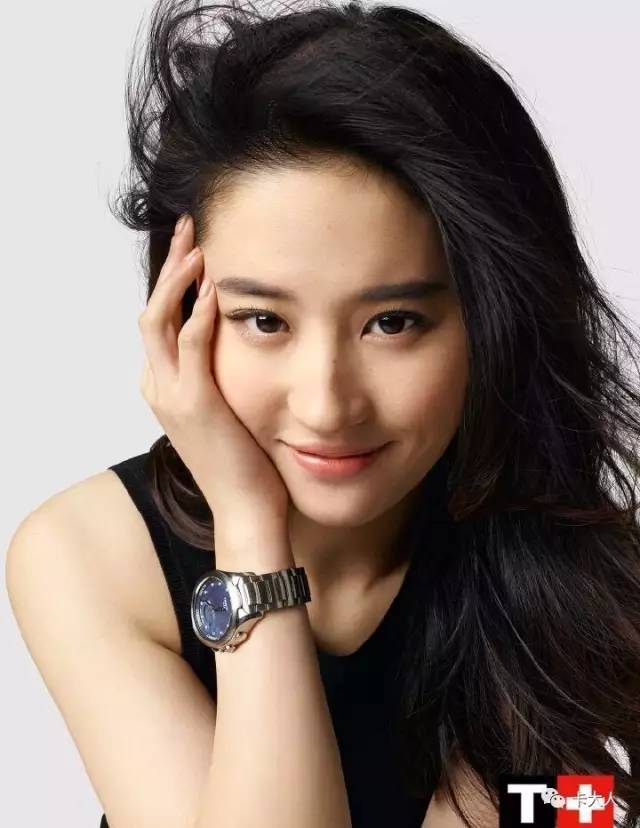 看看有适合你的脸型的一款发型吗,任何脸型都适合的一款发型