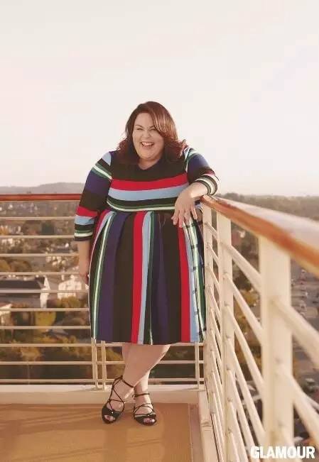 从只剩8毛钱到提名金球奖，这位美国胖妹的故事才是真励志