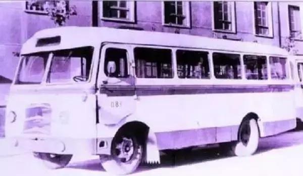 盘点中国经典客车,80年代国产中型客车