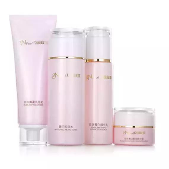 别人都白成一道光了,你还在傻傻踩雷?