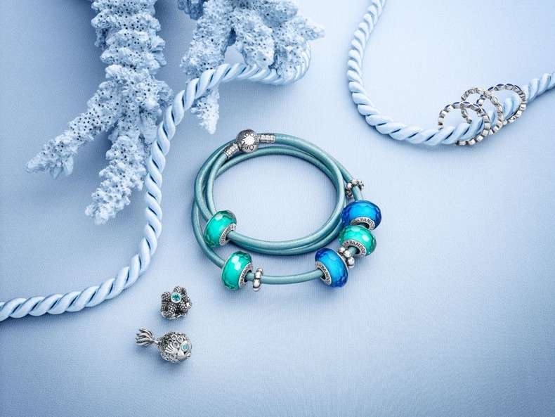 掉进盒子里的东西,掉进海绵宝宝的洞里