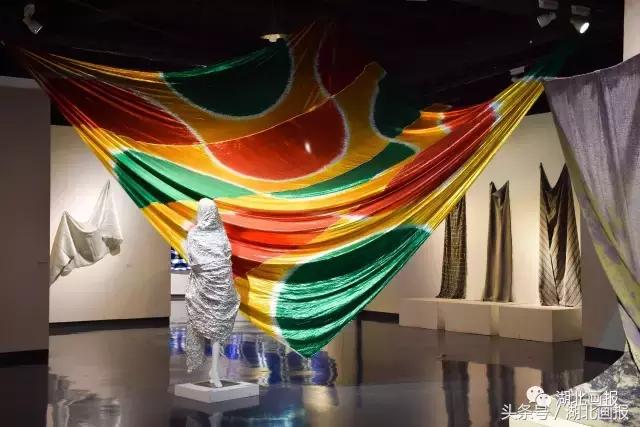 一件布衣足矣,一介布衣是什么意思