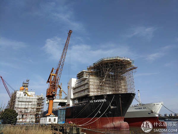 vivoxplay6内外屏是一体的吗,vivoxplay6曲面屏参数