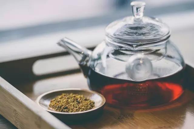 越秀丨咖啡遍野的淘金，这家手冲茶叶店却成了“网红”