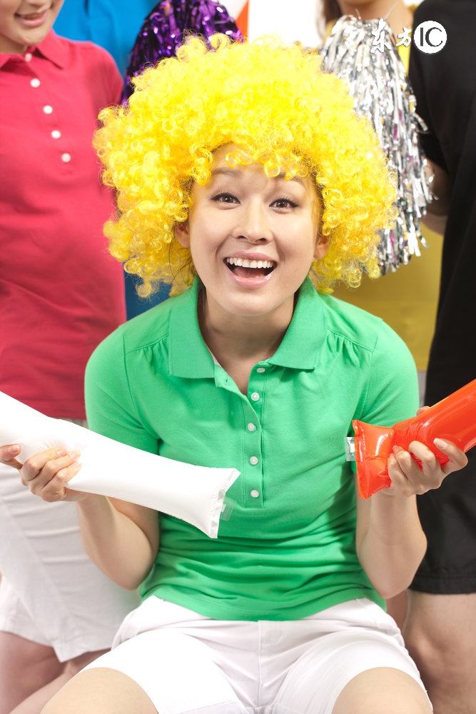 琥珀蜜蜡的形成过程图解,琥珀蜜蜡的形成过程让人感叹