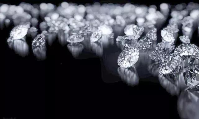 垄断的钻石究竟有多暴利你知道吗,钻石有多暴利
