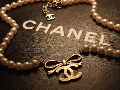 不需要用logo来标榜自己,logo不代表一切