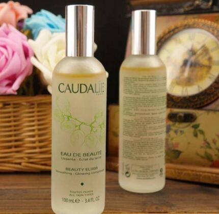 自制保湿面膜蜂蜜和什么搭配最好,自制好用的面膜有哪些材料