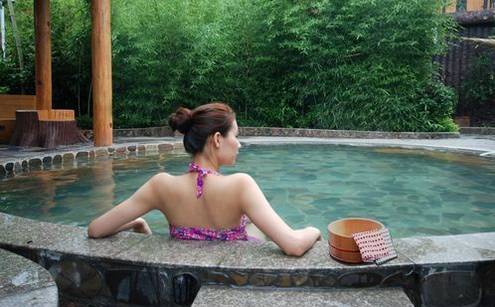 在苏州过年，为什么男人女人都喜欢泡温泉！