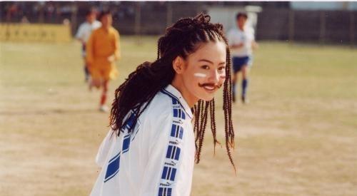 功夫和少林足球哪个先上映,少林足球电影完全版国语正片