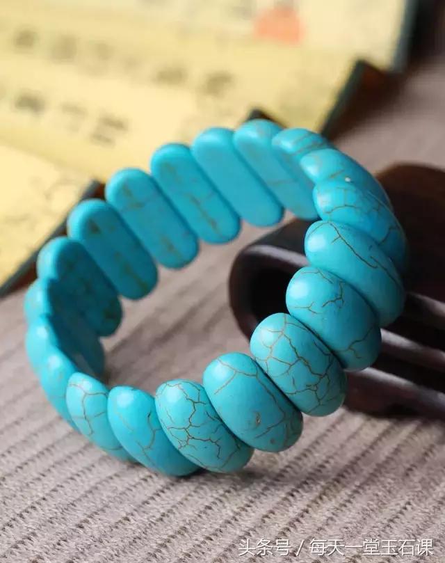 十二星座适合戴什么手串,十二星座手串排行榜