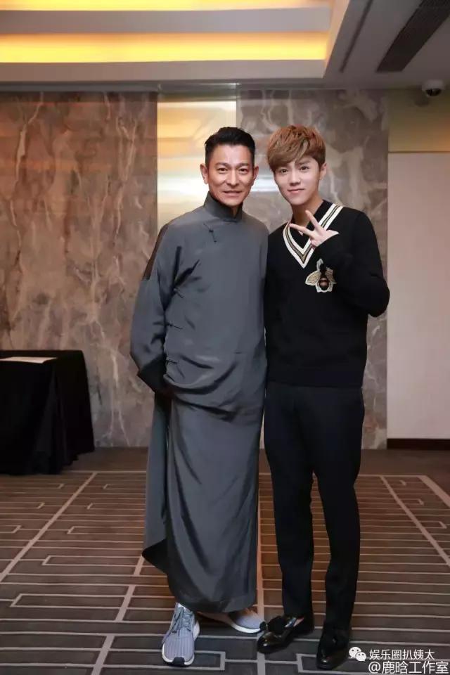 郭德纲撞衫王源视频,郭德纲和林志颖的撞衫