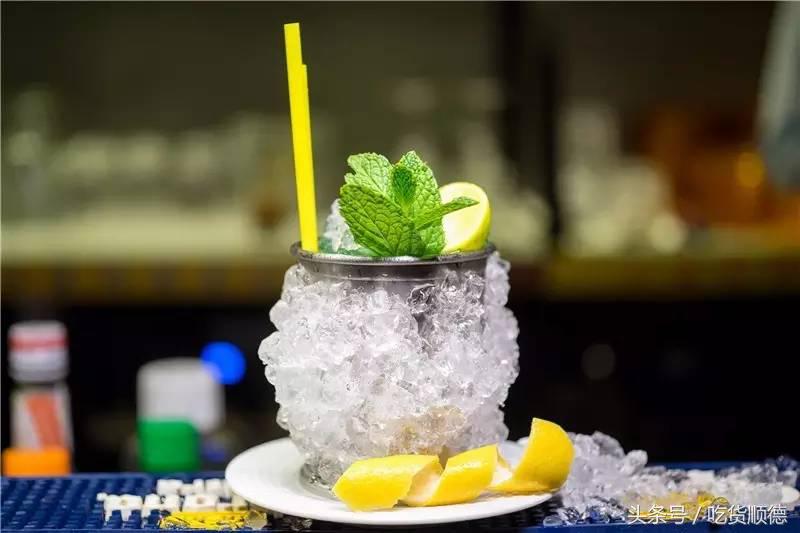 最火的足球主题餐厅,足球主题餐吧