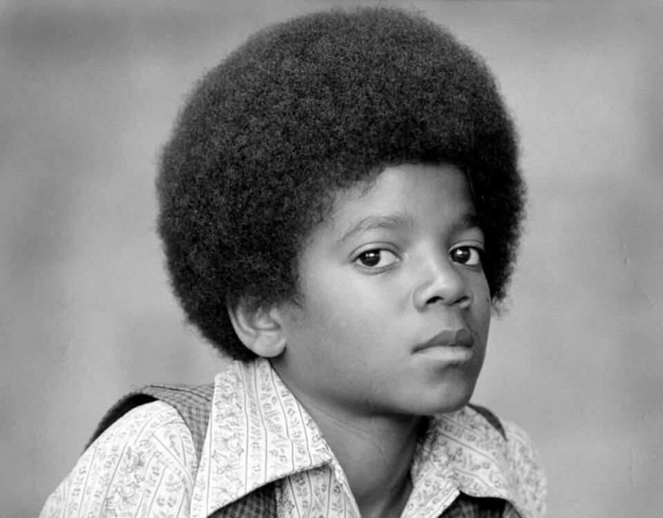 迈克尔杰克逊十首经典歌曲中文版,迈克尔杰克逊的歌曲十大经典中文