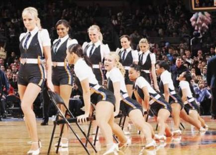 福利：论外表，我觉得CBA拉拉队完爆NBA拉拉队，元芳你怎看