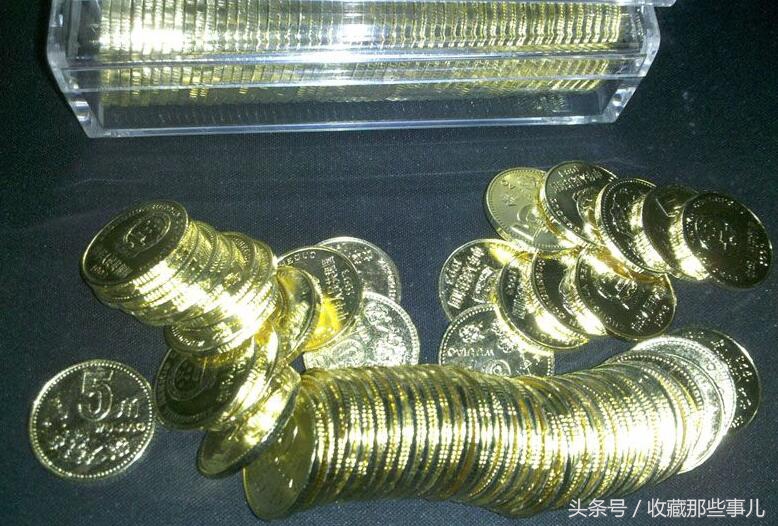 1993年的梅花5角硬币值多少钱,1993年和1994年的梅花五角硬币