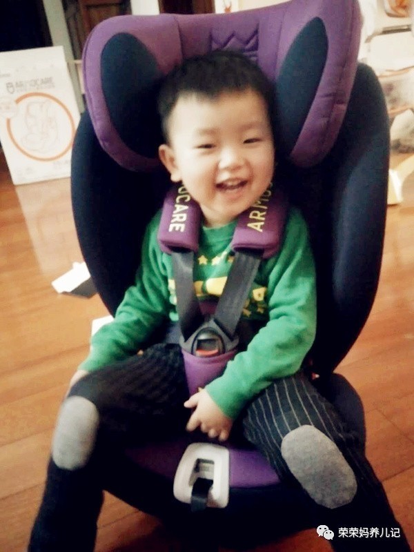 选购儿童安全座椅有哪些注意事项,如何选购安全座椅视频