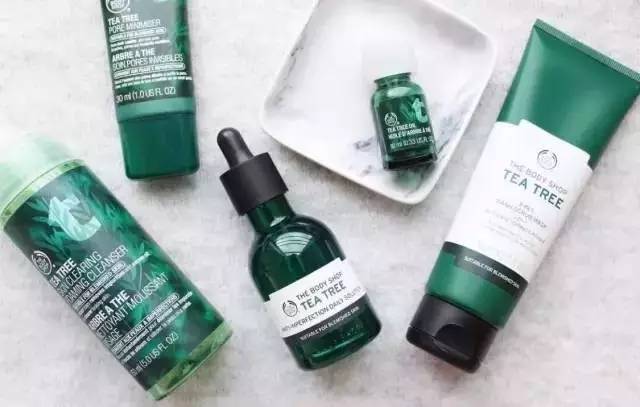 暗沉的痘痘,长痘痘的脸怎么拯救下去