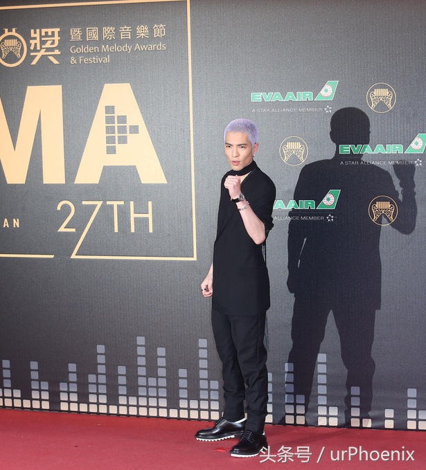 59届格莱美红毯十佳造型,格莱美奇葩红毯造型