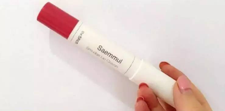 唇釉豆沙色排行榜10强,桃红色豆沙色显白唇膏唇釉