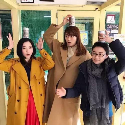 她又会穿又爱做白日梦,我觉得很可爱