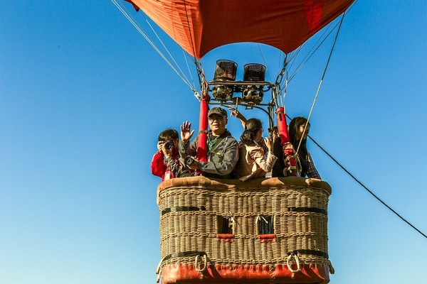 腾冲火山和热海哪个更值得去,去看腾冲火山