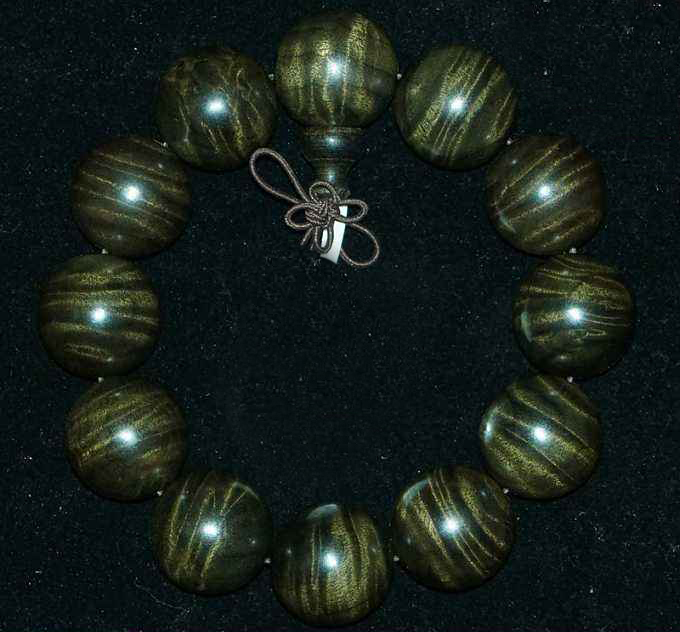 一把木吉他能值多少钱,吉他金丝楠木