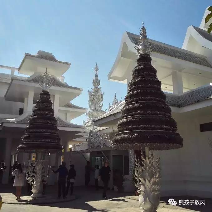 能在异国被警察抓也没谁了吧？这是我的清迈，和你去的不一样！