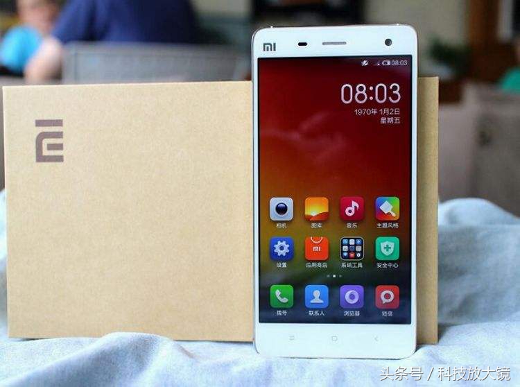 小米四该如何插内存,小米416g内存版本扩大办法