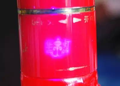 牛栏山假酒怎么分别,一招鉴别假酒