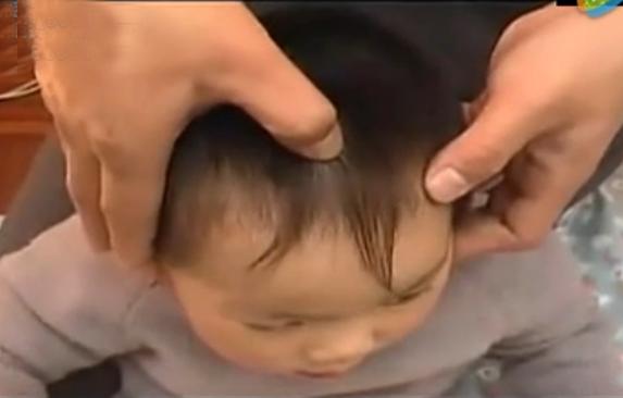 湘西点穴治疗脑瘫的名医,小儿脑瘫推拿疗法