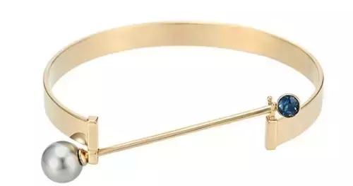 明星同款百元饰品,百元能买到什么化妆品