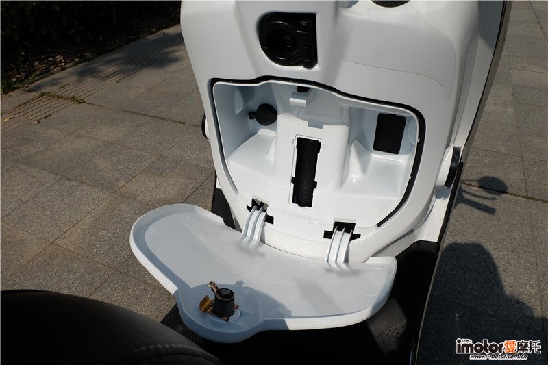 测评三阳FiddleIII高性能水冷125