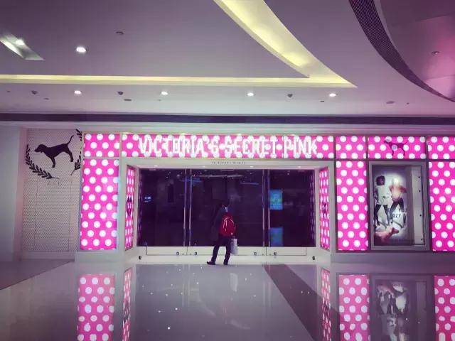 成都维密店铺在太古里,天使降临四川