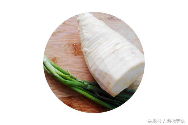 春天怎么能不吃一次新鲜的春笋呢,春笋是春季时令菜好吃又养人
