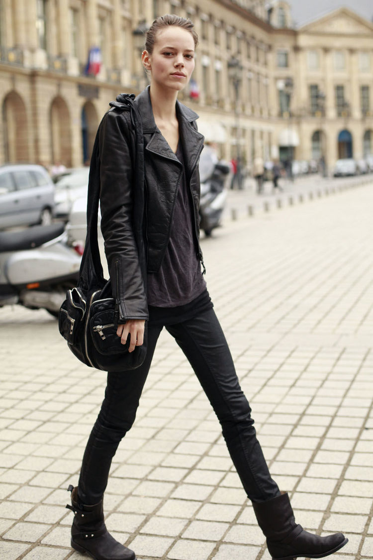 大牌包包不到万元,大牌包包不过万