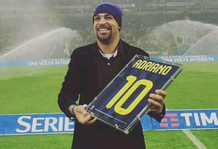 35岁生日的他,没落贫民窟,但曾经是国王,大罗之后世界最强