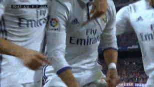 c罗进球庆祝招牌动作图片,c罗招牌庆祝动作视频