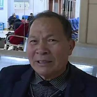 青田一七旬老大爷坐公交，却要缝四针！罪魁祸首竟然是……