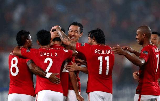 恒大段子,恒大对战东方球迷