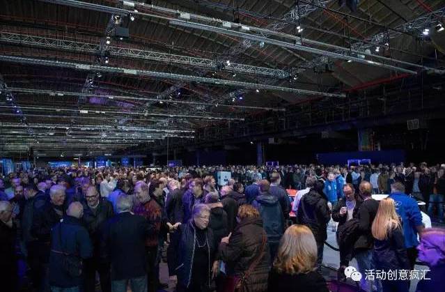 5,992,704个LED｜豪车跟LED杠上了！