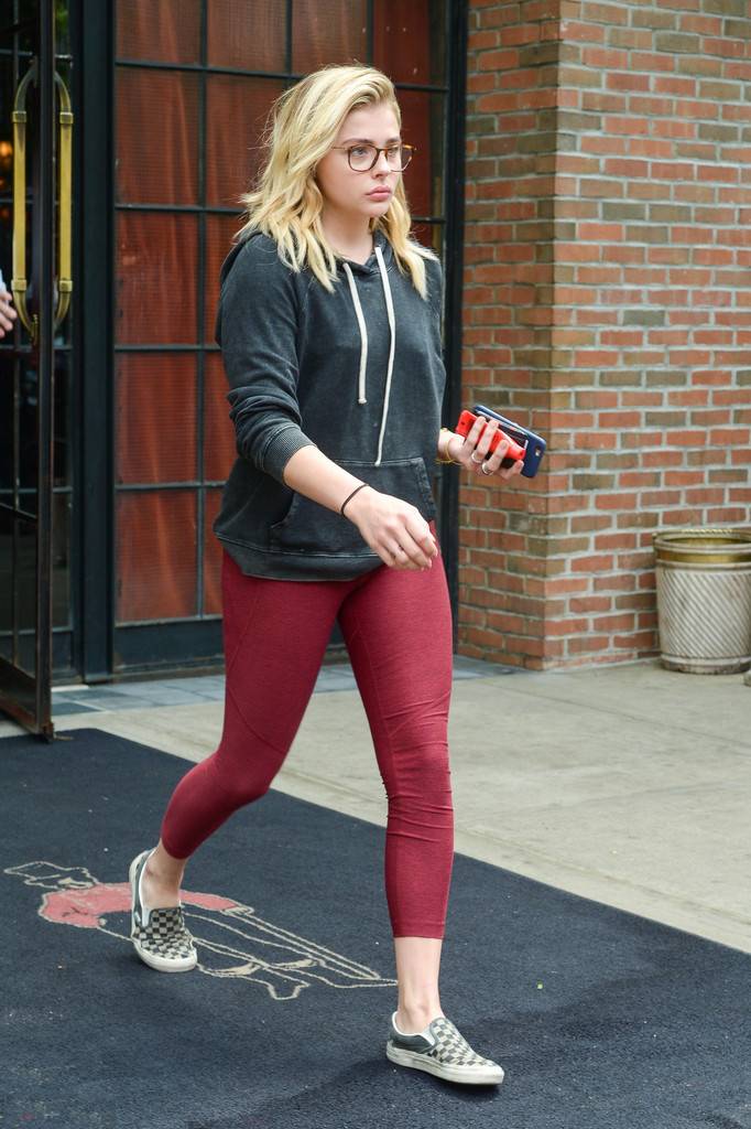 vans网红,vans懒人鞋经典款搭配