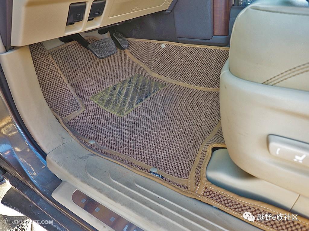 低配新款普拉多内饰改装,2017普拉多2700中东版改装