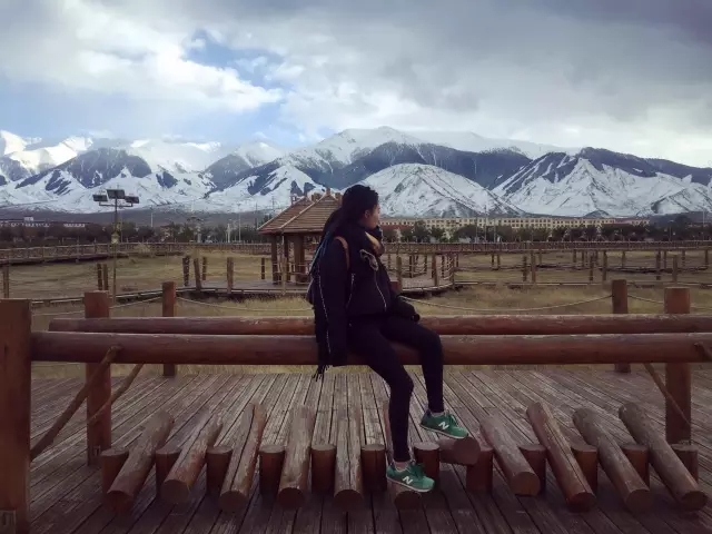 我不是喜欢旅行只是想逃避生活,不是旅行而是生活